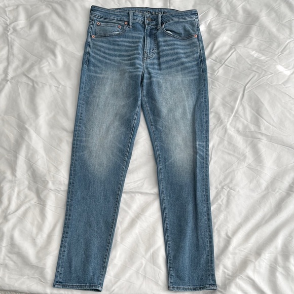 Men's Blue Jeans - Picture 1 of 8